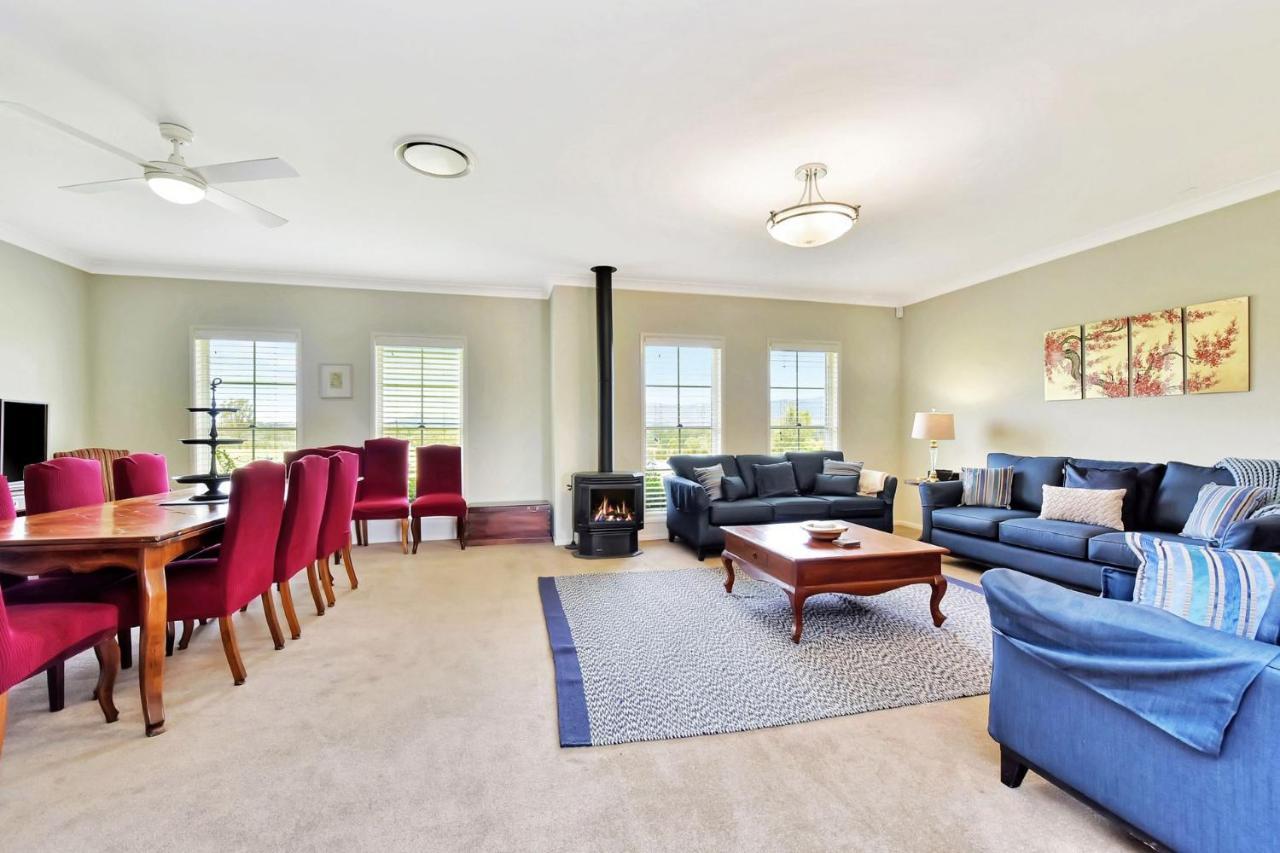 Silver Springs 6Br Luxury Homestead Rothbury Extérieur photo