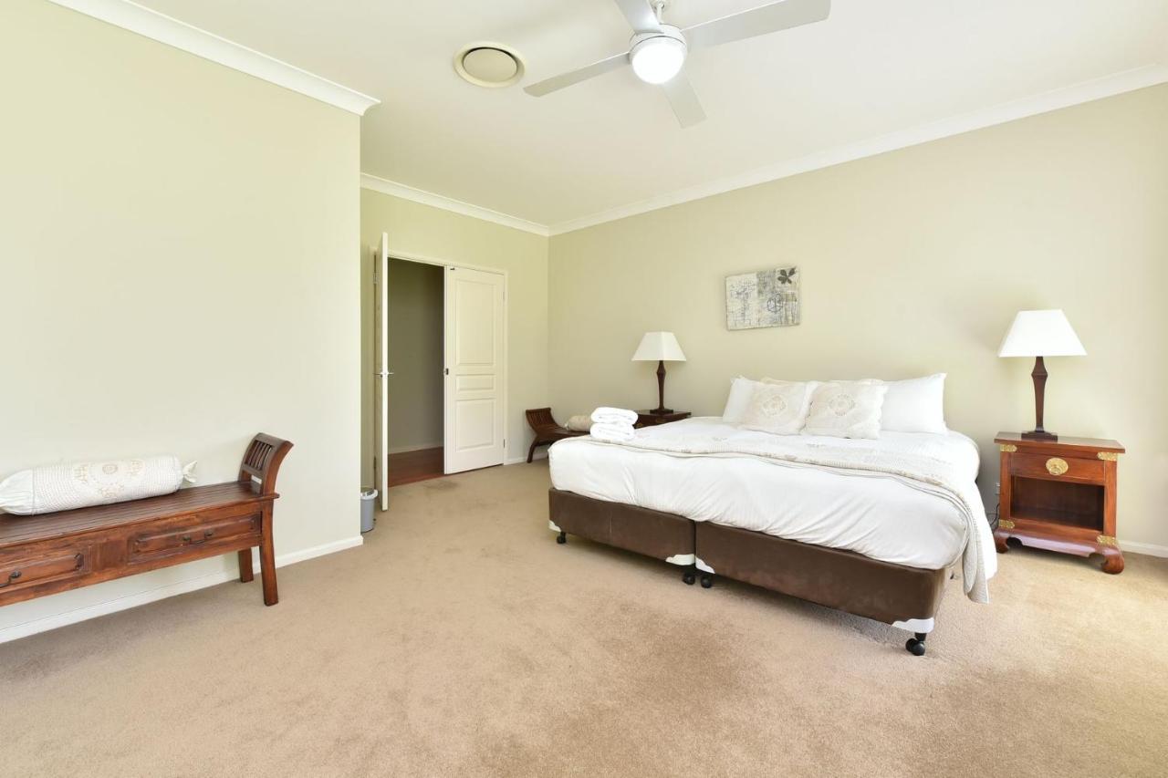 Silver Springs 6Br Luxury Homestead Rothbury Extérieur photo