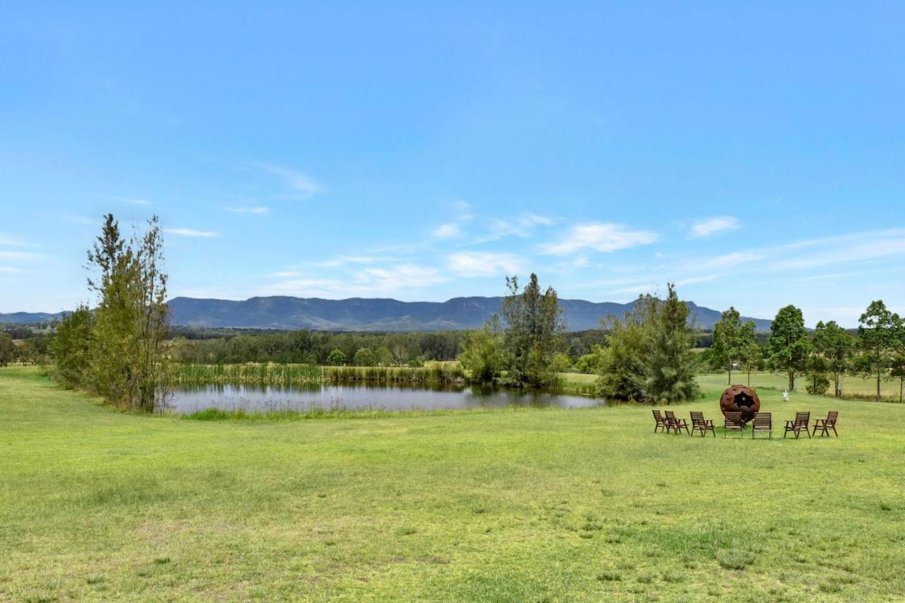 Silver Springs 6Br Luxury Homestead Rothbury Extérieur photo